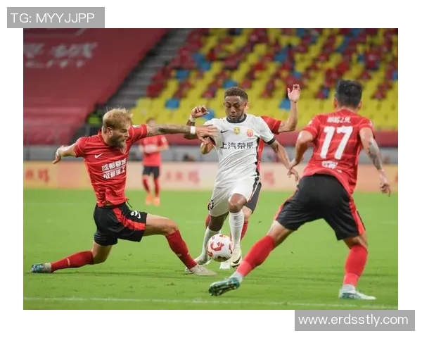 成都足球队在足球耐力排行榜中荣登第三名展现出卓越的体能实力