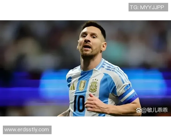 有个足球明星叫梅西他在绿茵场上的传奇故事令人难以忘怀