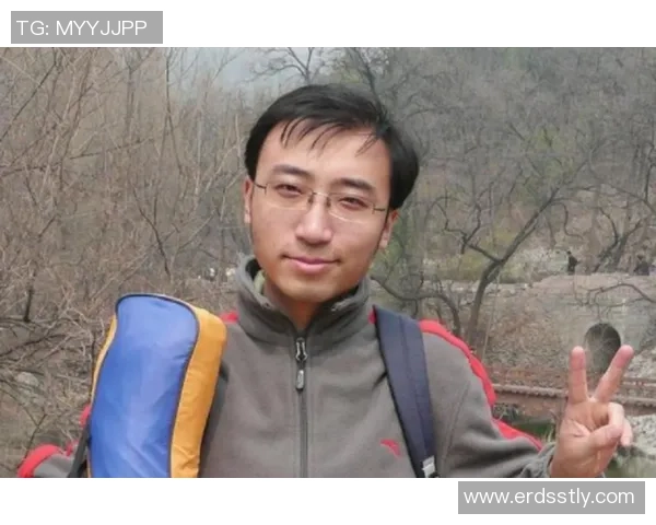 李永乐深入解析足球明星背后的故事与成就，带你了解他们的辉煌人生与职业生涯