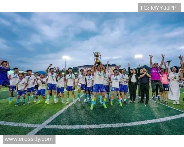 榕江足球明星闪耀香港赛场展现风采与激情